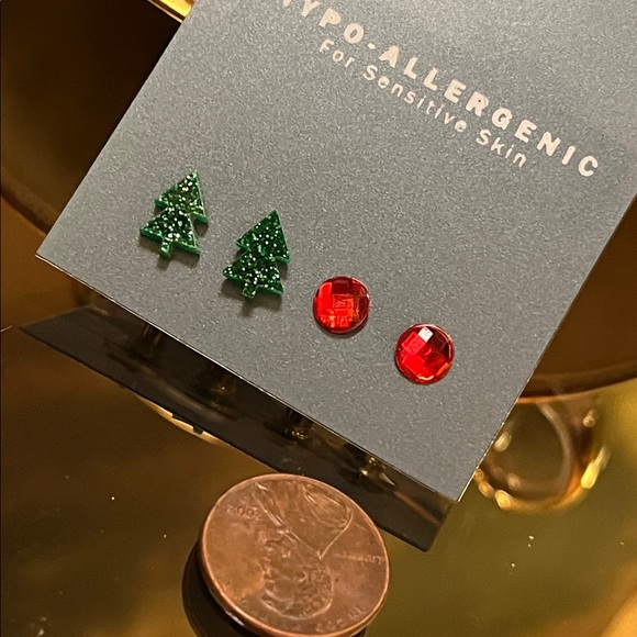 Christmas Tree Stud Earring Set - Picture 3 of 5